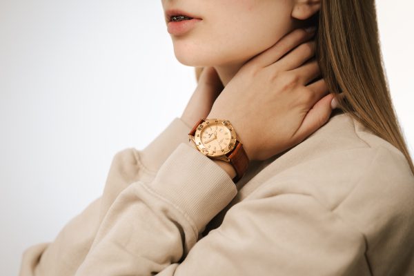 Radiant Allure Gold